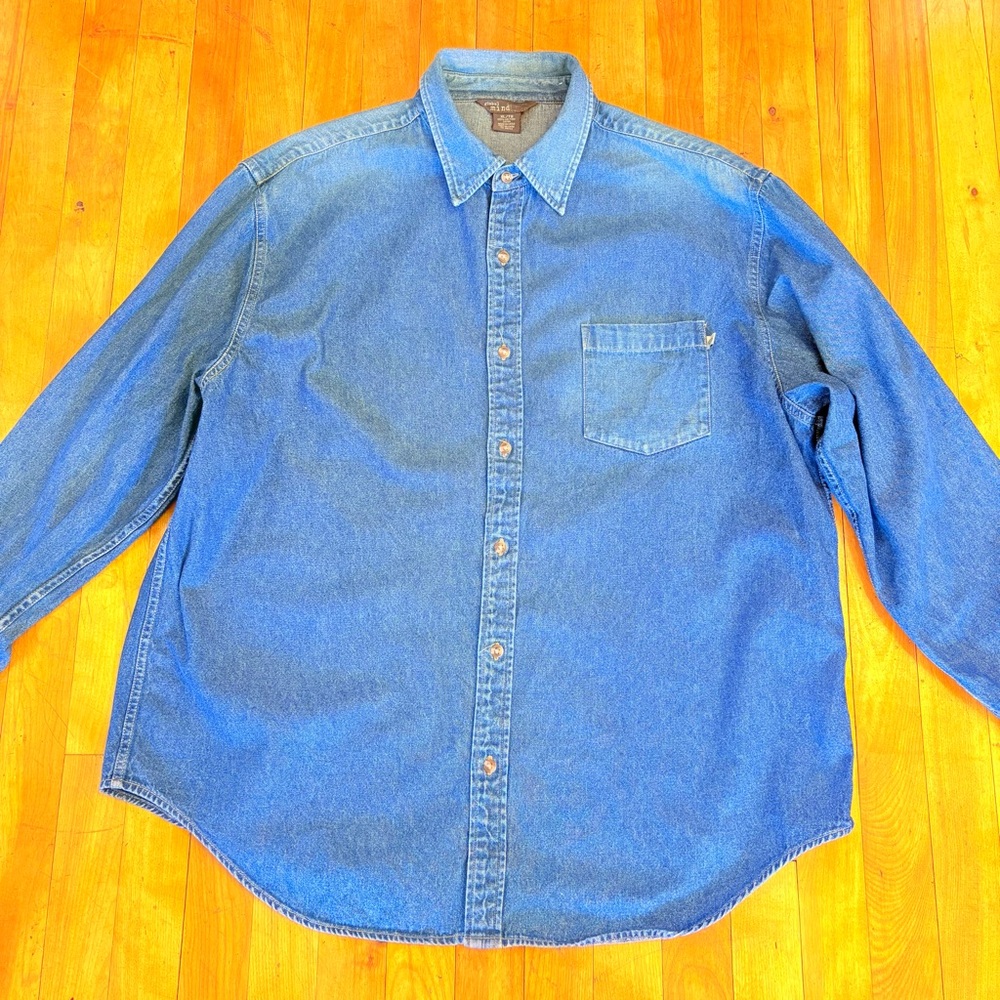 GLOBAL MIND Blue Denim Button-Up Shirt - Men's Size XL